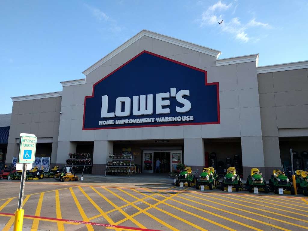 Lowe's Home Improvement in 14236 Farm to Market 2920, Tomball, TX 77377 ...