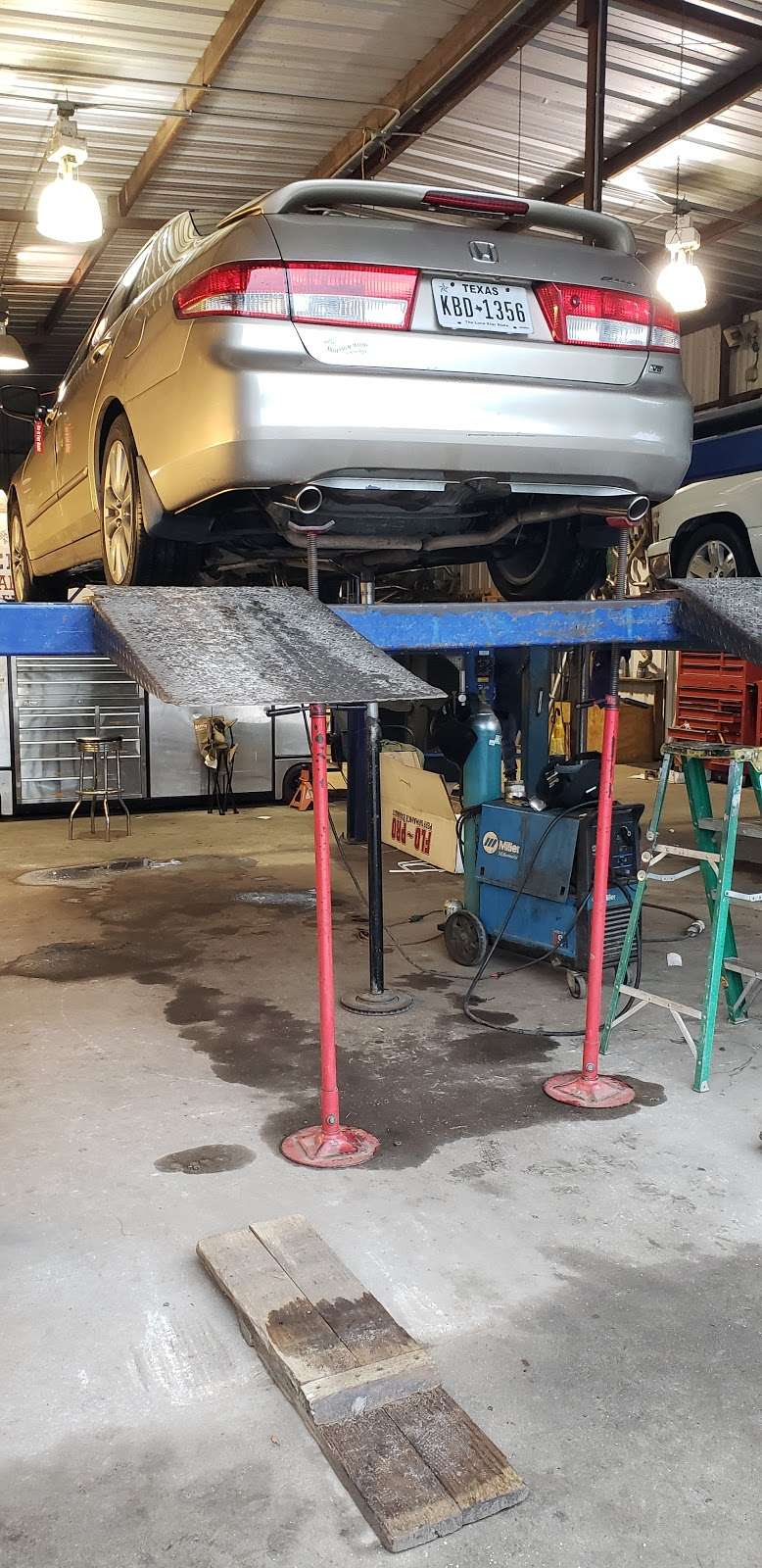 Bryants Exhaust & Auto Repair | 23604 Roberts Rd, New Caney, TX 77357, USA | Phone: (281) 689-0746