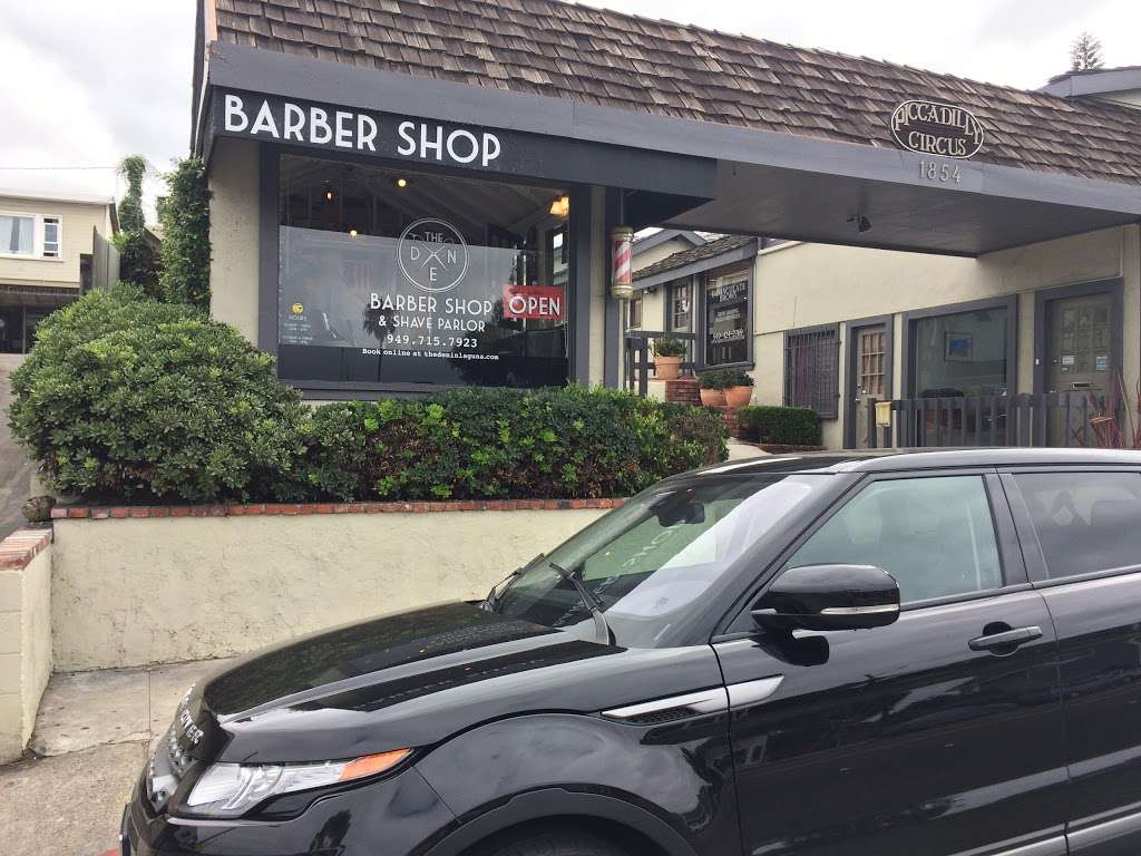 The Den Barber Shop & Shave Parlor | 1854 S Coast Hwy #1, Laguna Beach, CA 92651, USA | Phone: (949) 715-7923