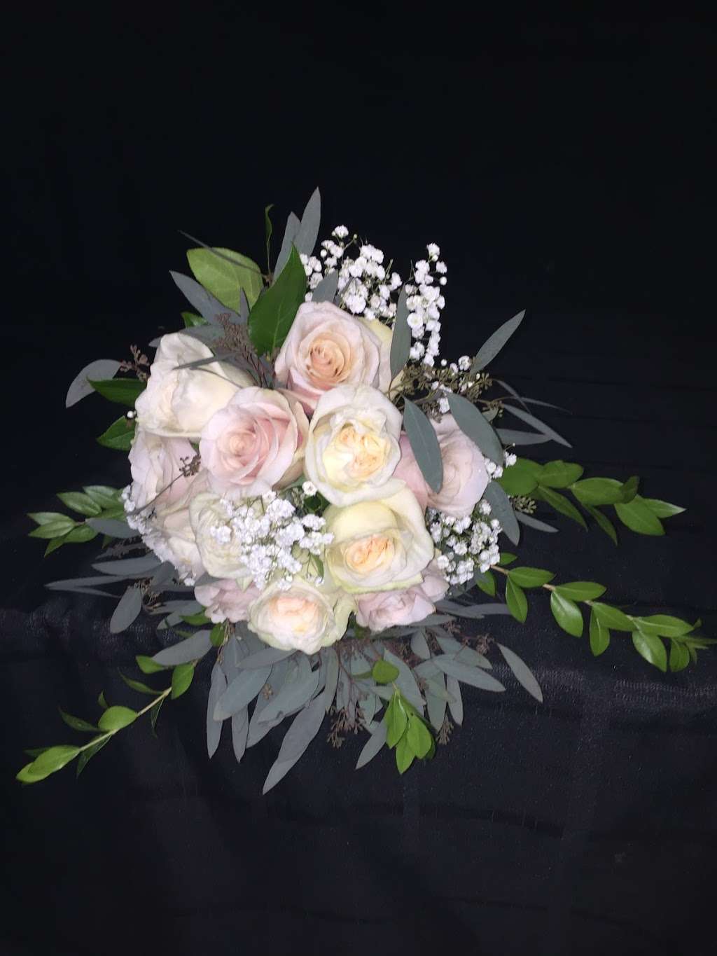 A Creation For You Florist | 819 Bayou Rd, La Marque, TX 77568, USA | Phone: (409) 938-7151