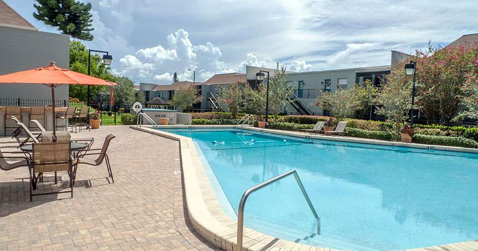 Fountain Square Apartments | 225 E Edgewood Dr, Lakeland, FL 33803, USA | Phone: (833) 477-7393