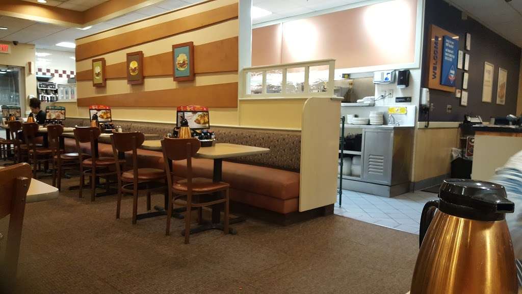 IHOP | 155 Dolson Ave, Middletown, NY 10940, USA | Phone: (845) 343-0880