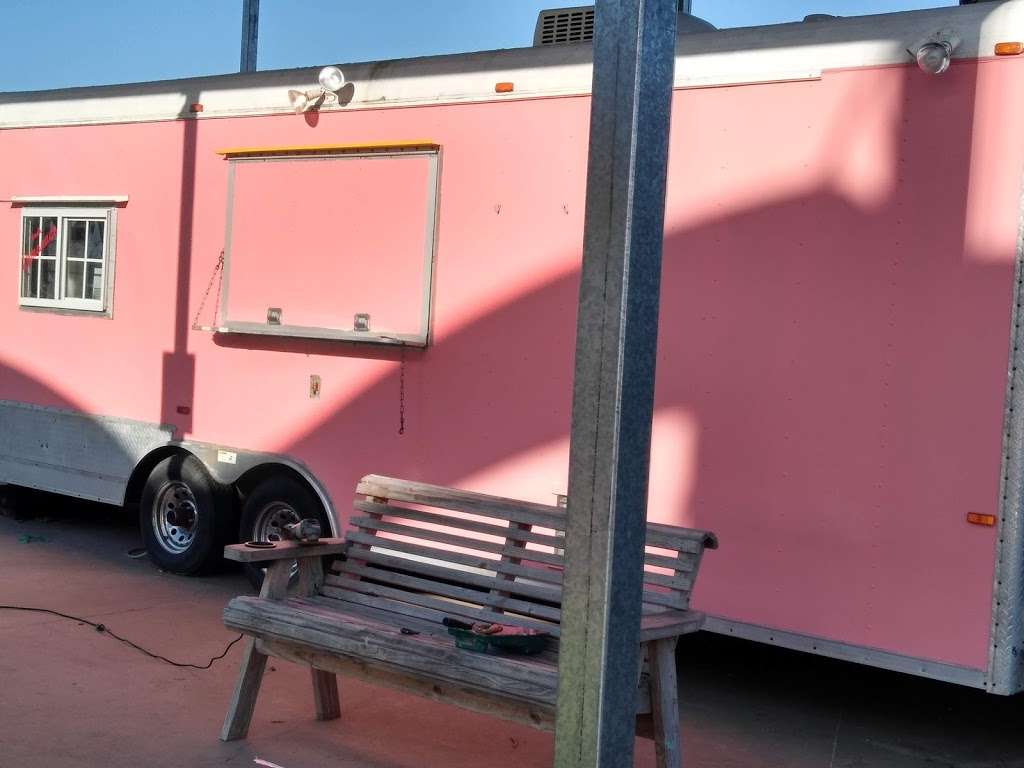 FUN TOWN WATER PARK | 995 Noble Carl Dr, Crystal Beach, TX 77650, USA | Phone: (409) 684-1755