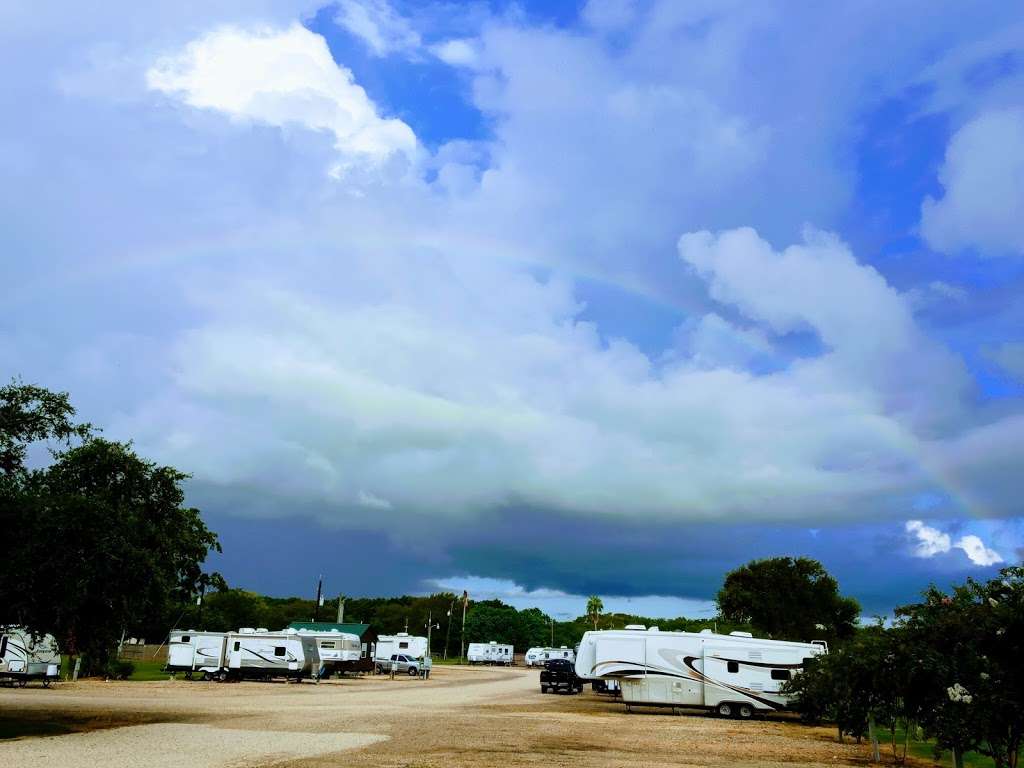 Green Acres RV Park | 234 Tamanda Ln, Freeport, TX 77541, USA | Phone: (979) 824-5265