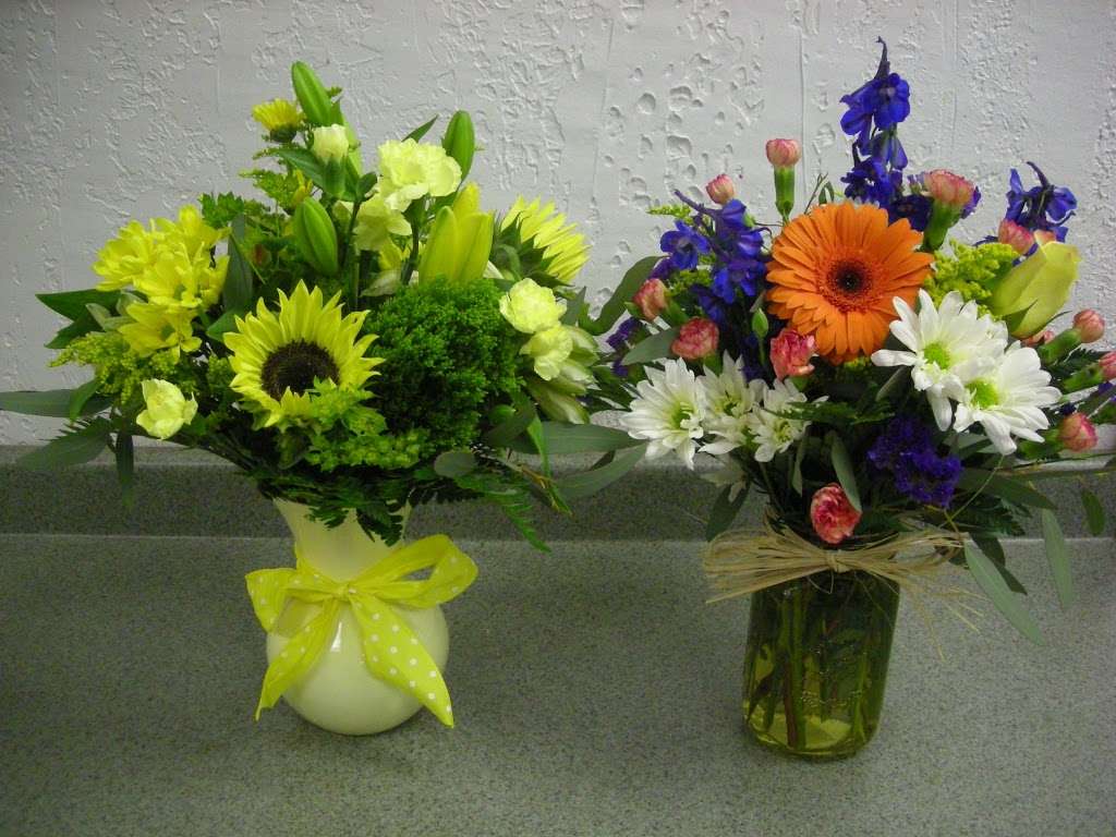 Just Because...Flowers | 3540 Street Rd, Bensalem, PA 19020, USA | Phone: (215) 639-1020