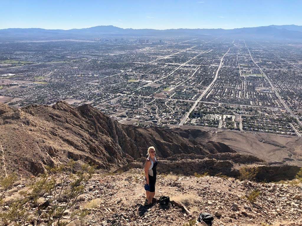 Frenchman Mountain Trailhead | Las Vegas, NV 89156, USA