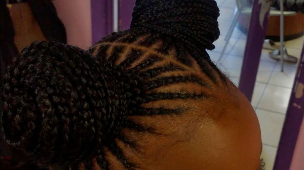 Tola African braiding LLC | 2000 N Forest Park Ave, Baltimore, MD 21207 | Phone: (667) 218-9568