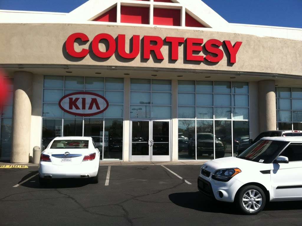 Towbin Kia | 260 N Gibson Rd, Henderson, NV 89014, USA | Phone: (702) 567-8000