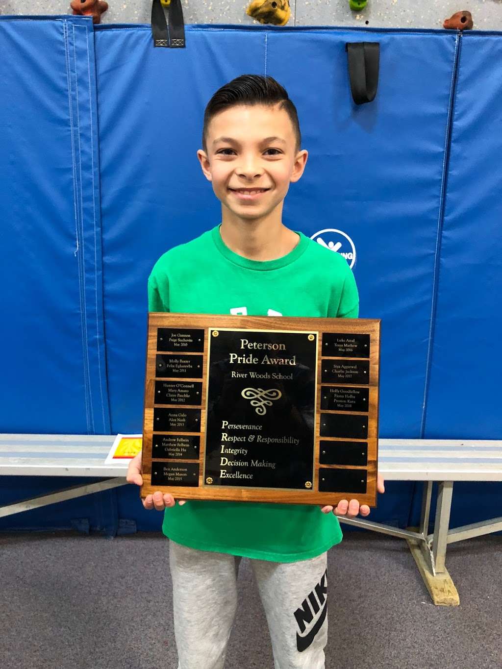 River Woods Elementary School | 2607 River Woods Dr, Naperville, IL 60565, USA | Phone: (630) 420-6630