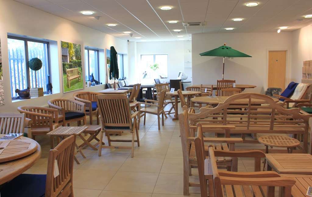 Corido Garden Furniture | 7, Gateway Business Centre Gateway Business Park, Pipers Road, Coulsdon CR5 2AR, UK | Phone: 020 8655 6242