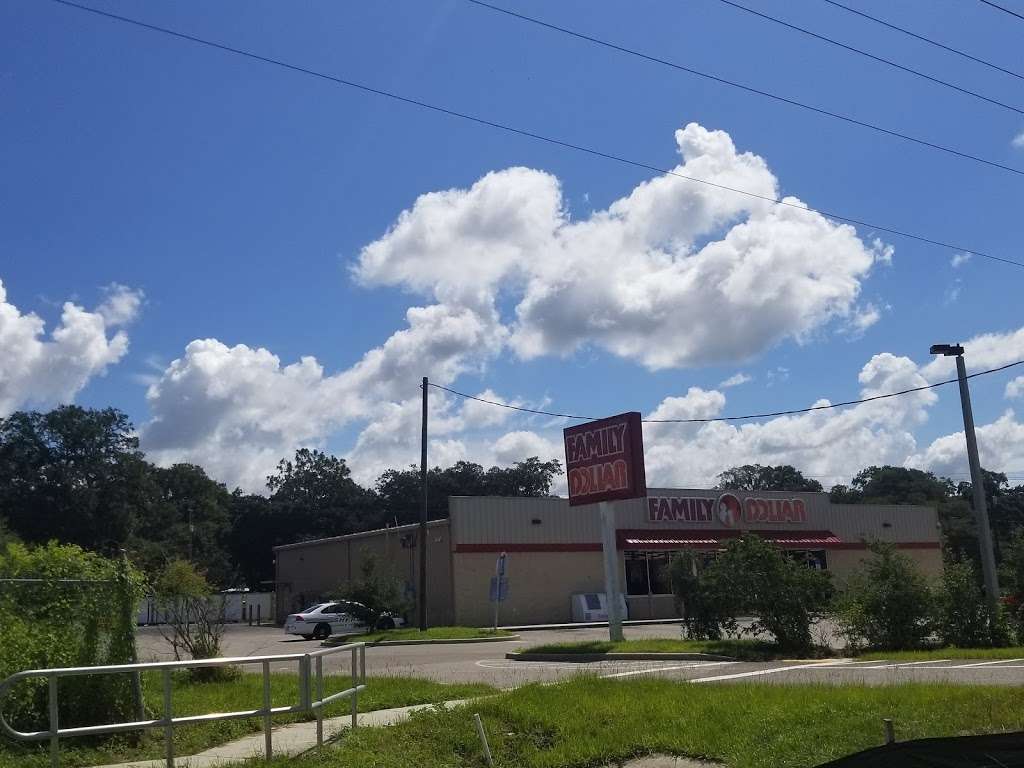 Family Dollar | 2170 Bailey Rd, Mulberry, FL 33860, USA | Phone: (863) 425-3859