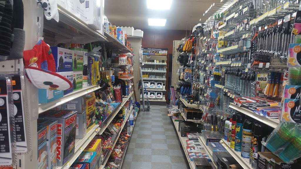 Rusty Hammer Hardware Store | 31930 Hilltop Blvd, Running Springs, CA 92382, USA | Phone: (909) 867-4770