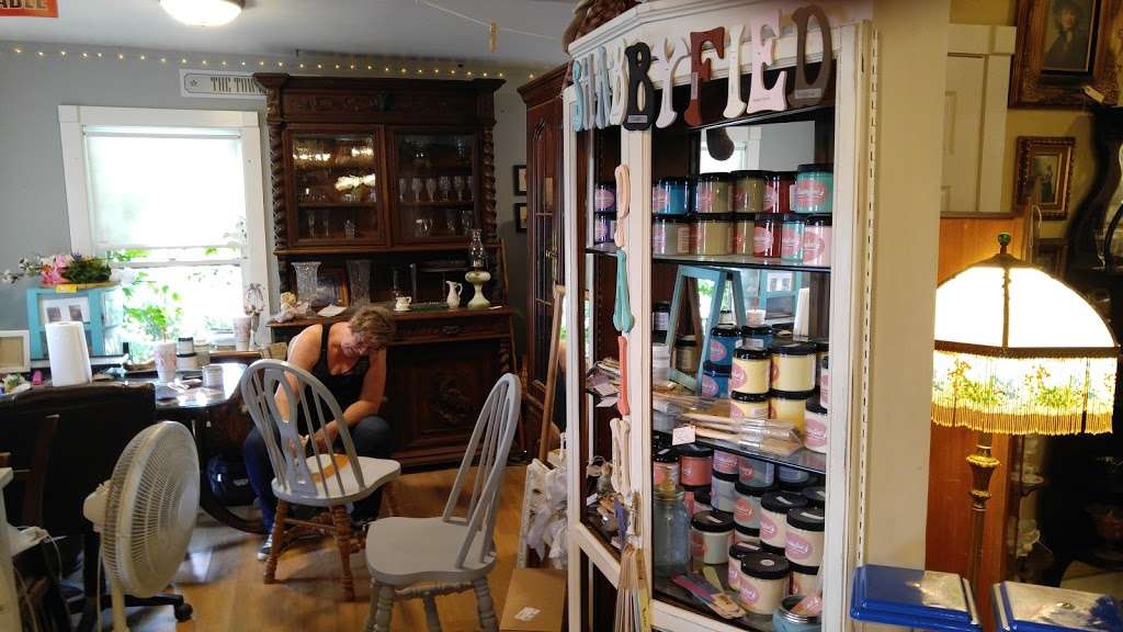 Antiquing Brazoria County Co-op store | 6882, 1004 Hwy 6, Alvin, TX 77511, USA | Phone: (979) 799-6940