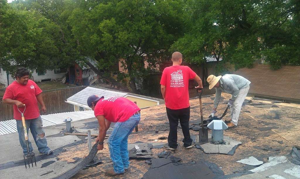 DISCOUNT ROOFING COMPANY--PEARSALL RD | 8692 Old Pearsall Rd, San Antonio, TX 78252, USA | Phone: (210) 427-2452