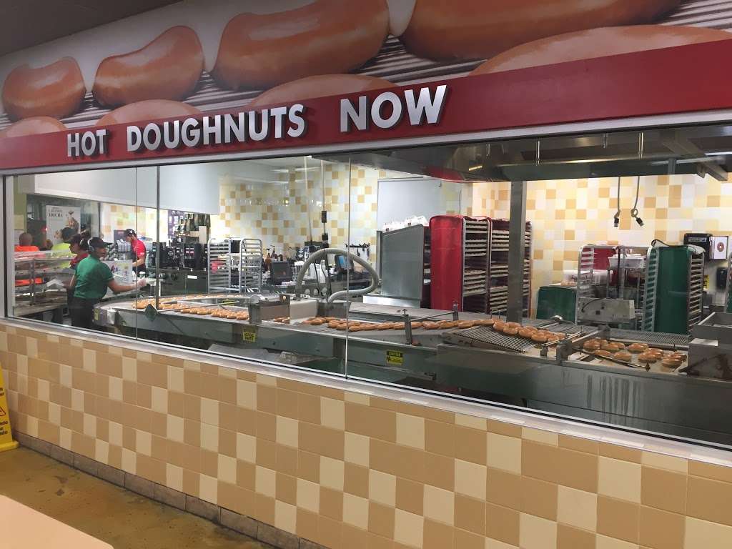 Krispy Kreme Doughnuts | 1575 Sullivan Ave, Daly City, CA 94015, USA | Phone: (650) 985-5612