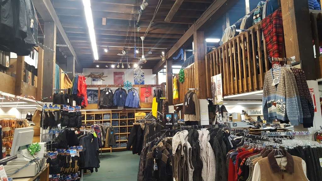 Outdoors Clothing 6 Howland St Chester Ny 10918 Usa Photo By Theresa Brown Show Full Size
