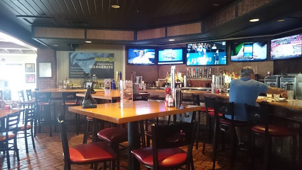 Chilis Grill & Bar | 1706 E Cheyenne Mountain Blvd, Colorado Springs, CO 80906, USA | Phone: (719) 576-0440