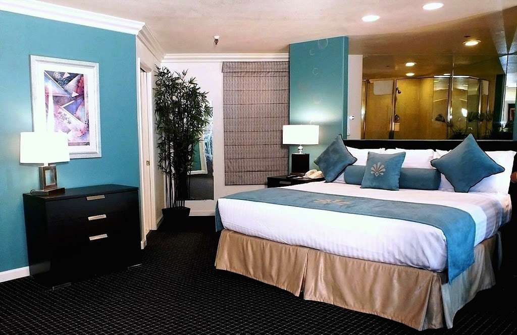 Rooms101 Discount Vacation Packages | 4606 S Clyde Morris Blvd, Port Orange, FL 32129, USA | Phone: (800) 749-4045