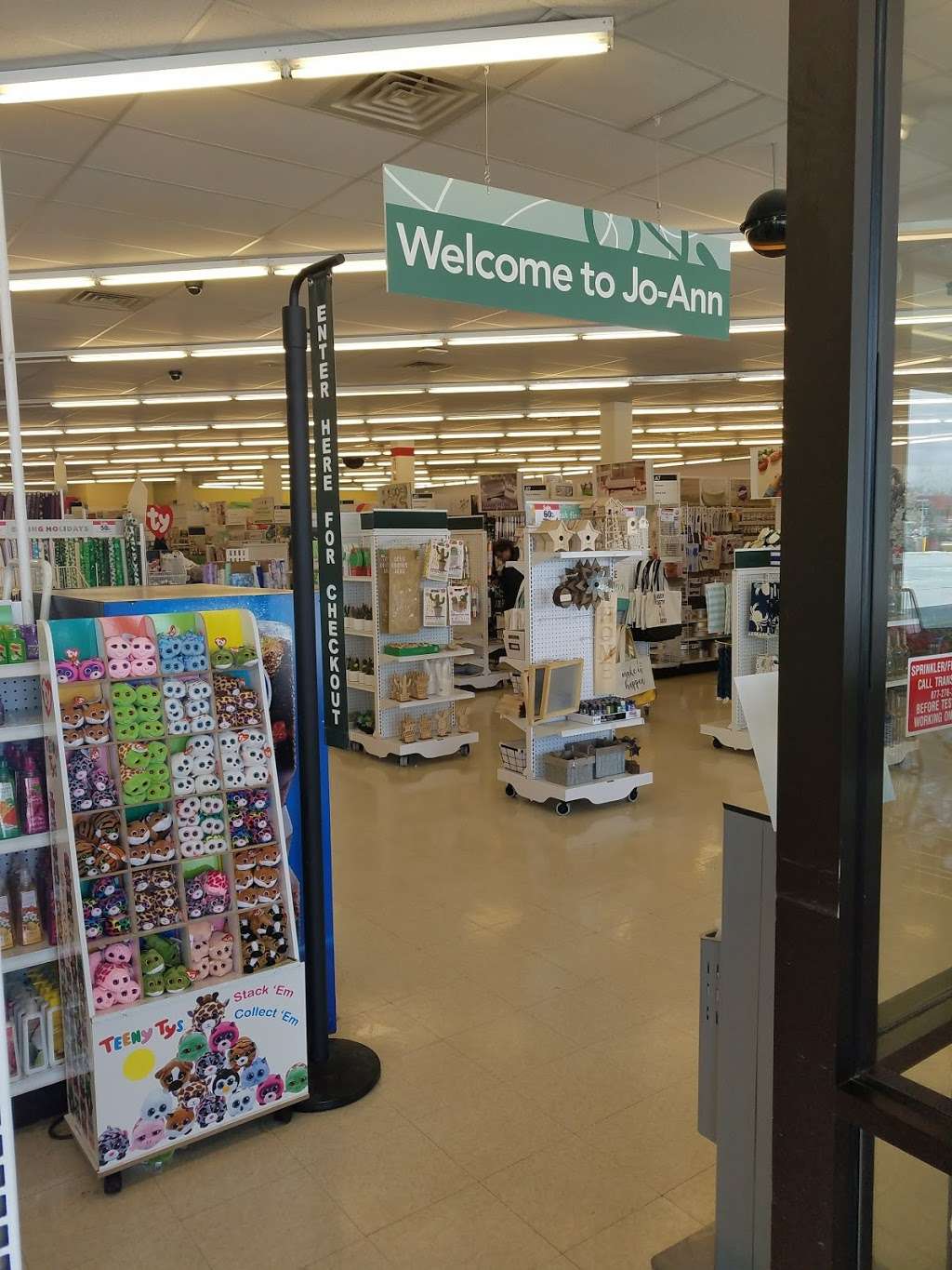 JOANN Fabrics and Crafts | 1678 Lincoln Way E # 7, Chambersburg, PA 17201, USA | Phone: (717) 263-9596