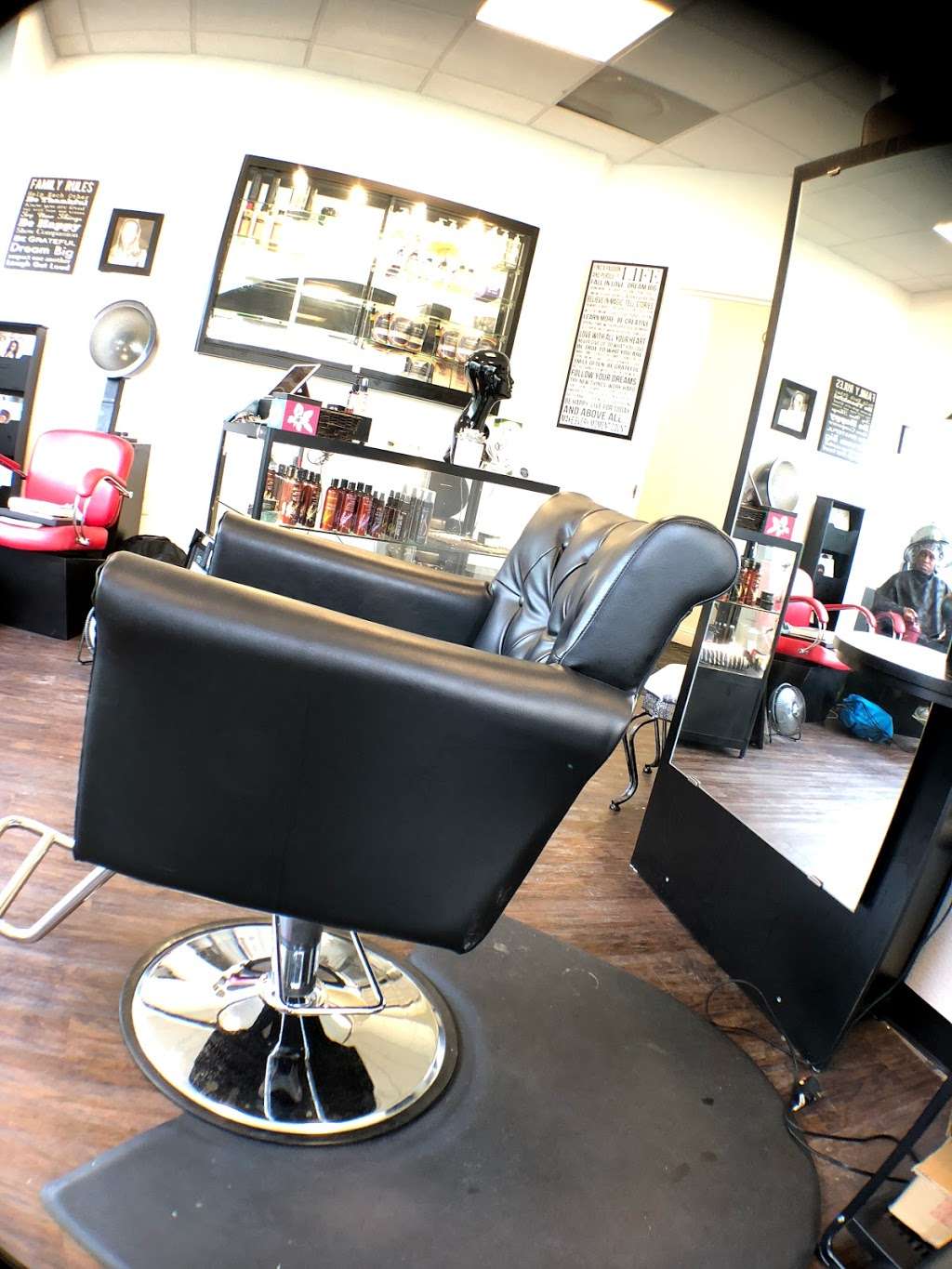 Organic Hair Boutique | 4735-2a Sharon Rd suite 127, Charlotte, NC 28210, USA | Phone: (984) 464-0495