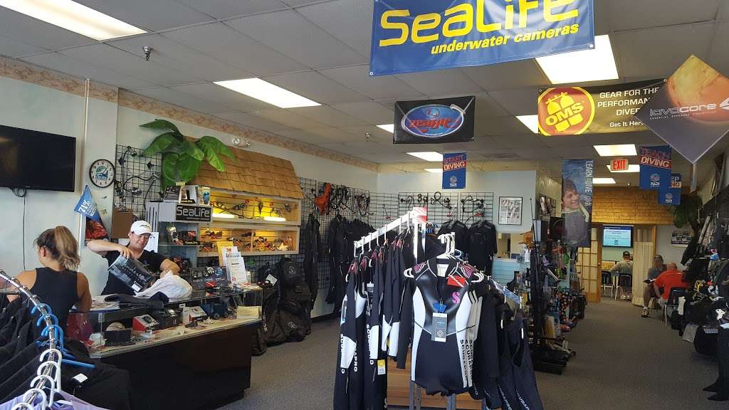 Aquatic Adventures Scuba Academy | 7700 Richmond Hwy # B, Alexandria, VA 22306 | Phone: (703) 619-1500