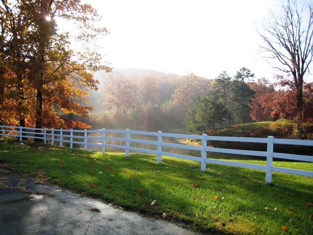 Fondulac Farm Cabin Rentals | 2477 Lanam Ridge Rd, Nashville, IN 47448 | Phone: (812) 988-4796