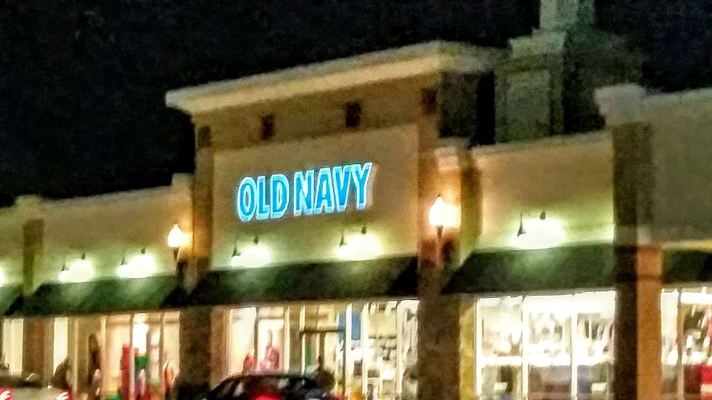 Old Navy | 395 Outlet Center Dr, Queenstown, MD 21658, USA | Phone: (410) 827-5767