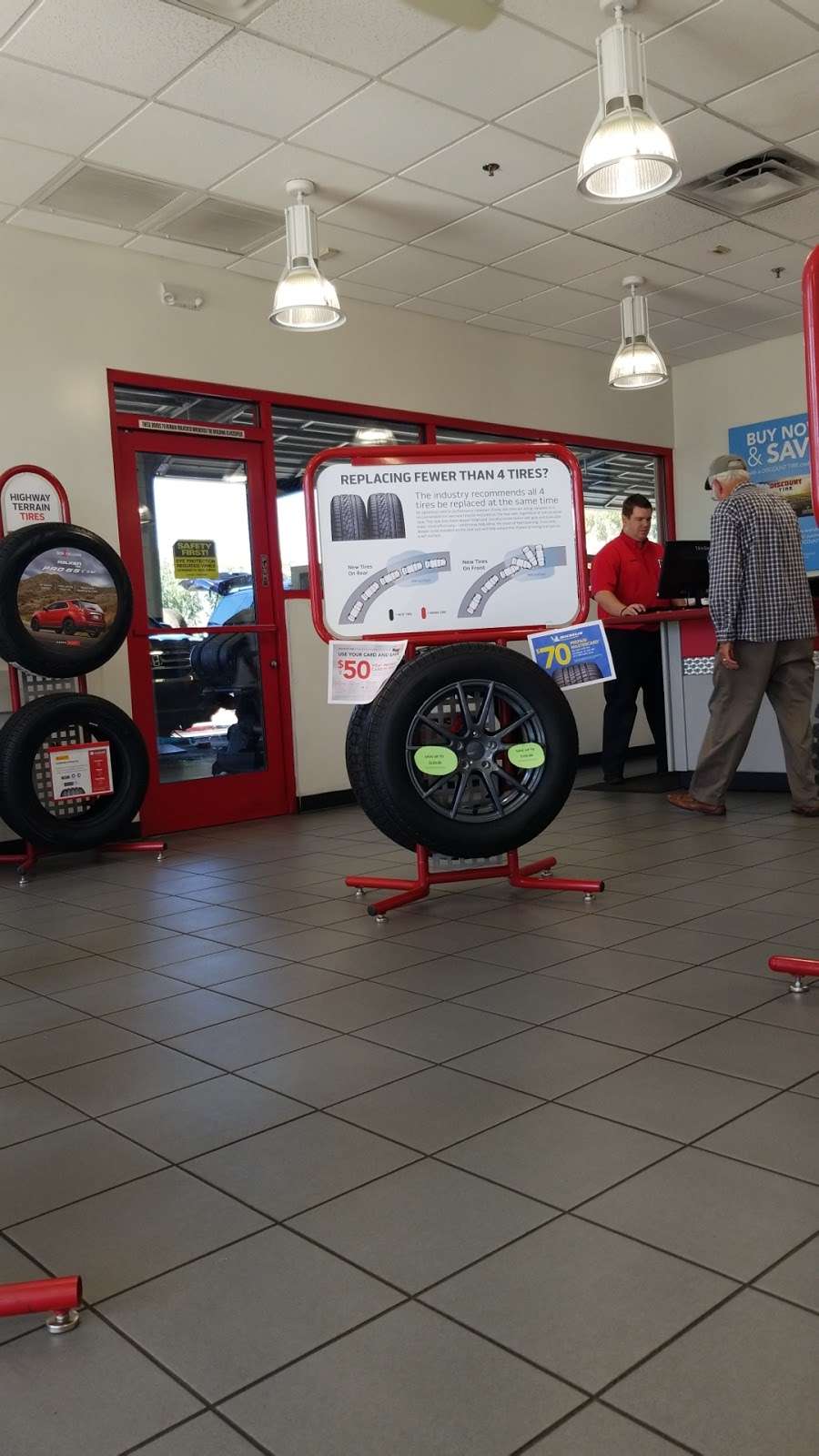 Discount Tire | 4601 E Bell Rd, Phoenix, AZ 85032 | Phone: (602) 485-9272