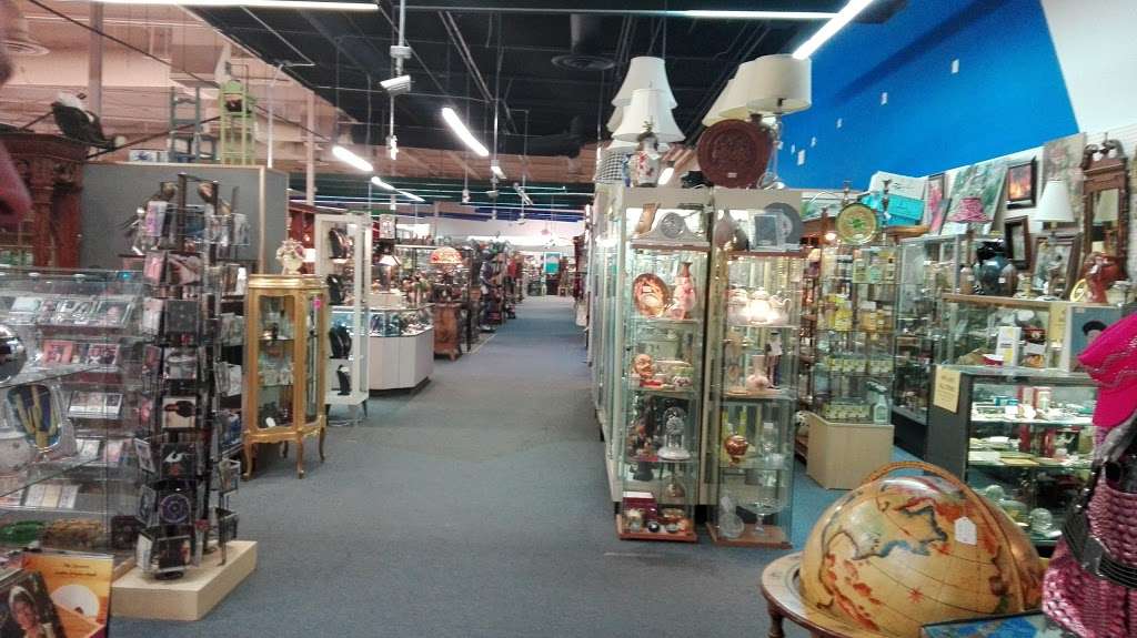 Antique Mall Of America | 9151 S Las Vegas Blvd # 344, Las Vegas, NV 89123, USA | Phone: (702) 933-2791