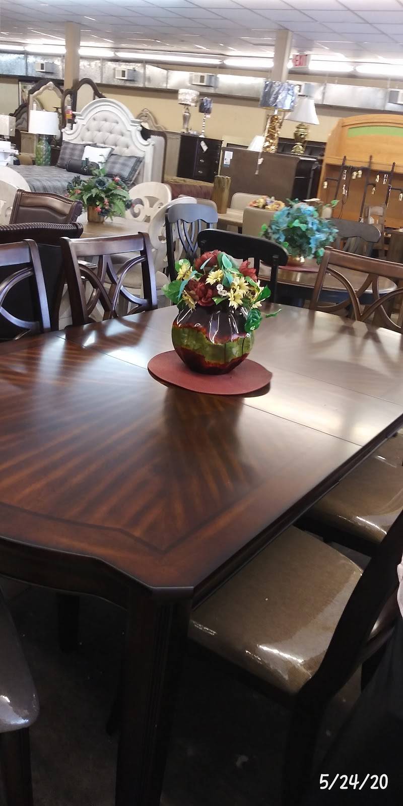 Ideal Furniture Co | 702 19th St Ensley, Birmingham, AL 35218, USA | Phone: (205) 788-5614