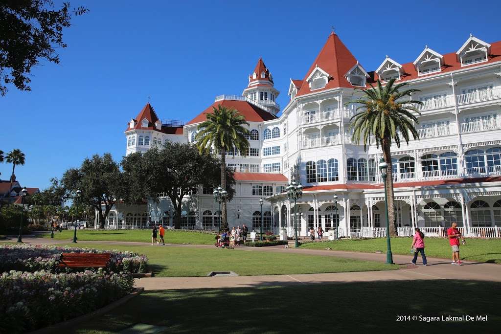 Disneys Grand Floridian Resort & Spa | 4401 Floridian Way, Golden Oak, FL 32836, USA | Phone: (407) 824-3000