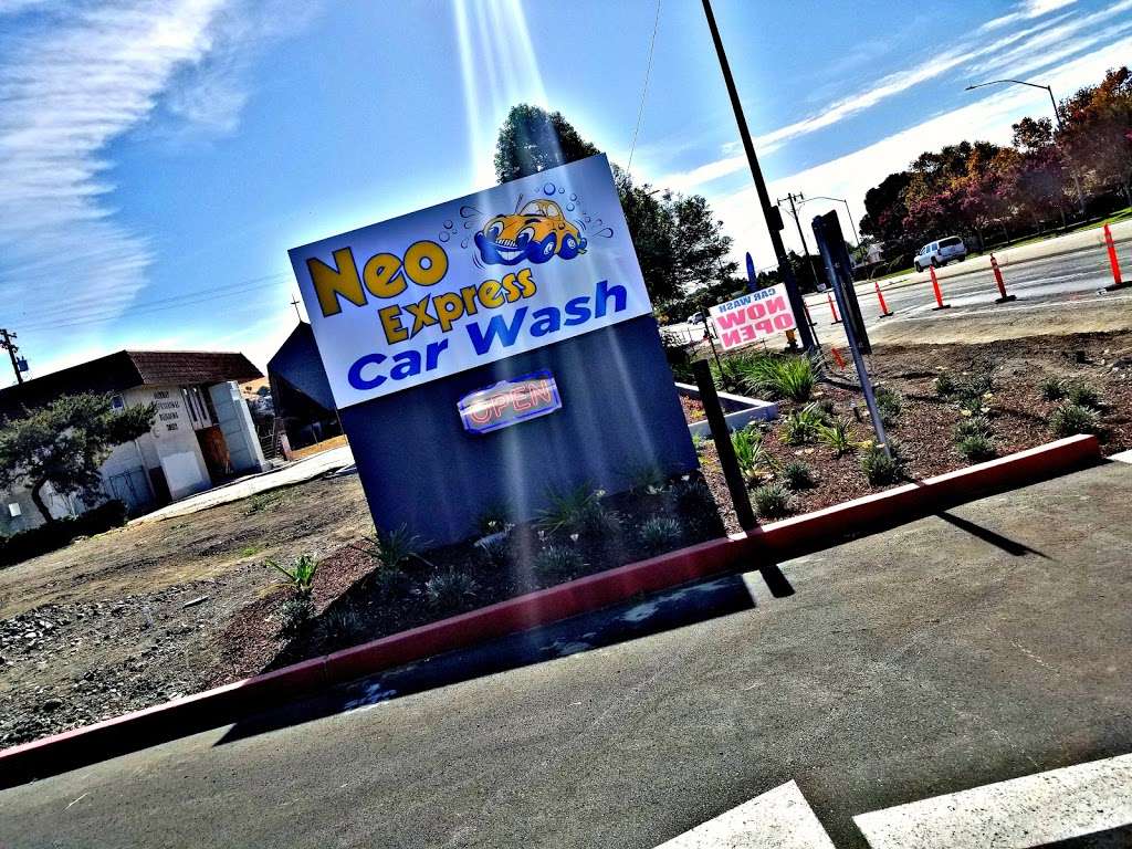 Neo Express Car Wash | 30360 Mission Blvd, Hayward, CA 94544, USA | Phone: (510) 431-3700