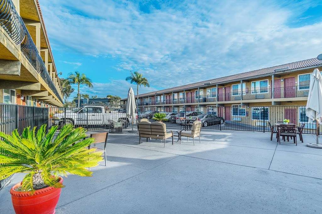 Motel 6 San Diego - Southbay | 1101 Hollister St, San Diego, CA 92154 | Phone: (619) 429-7600