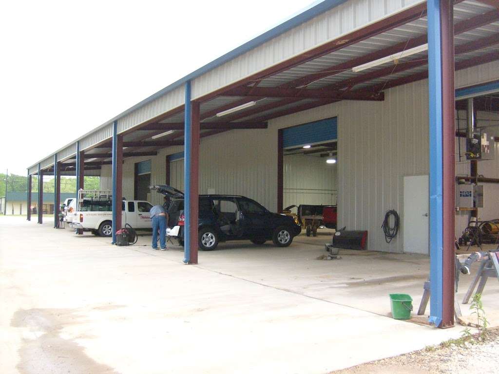 Stowes Collision Repair | 21587 Eva St, Montgomery, TX 77356 | Phone: (936) 597-4841