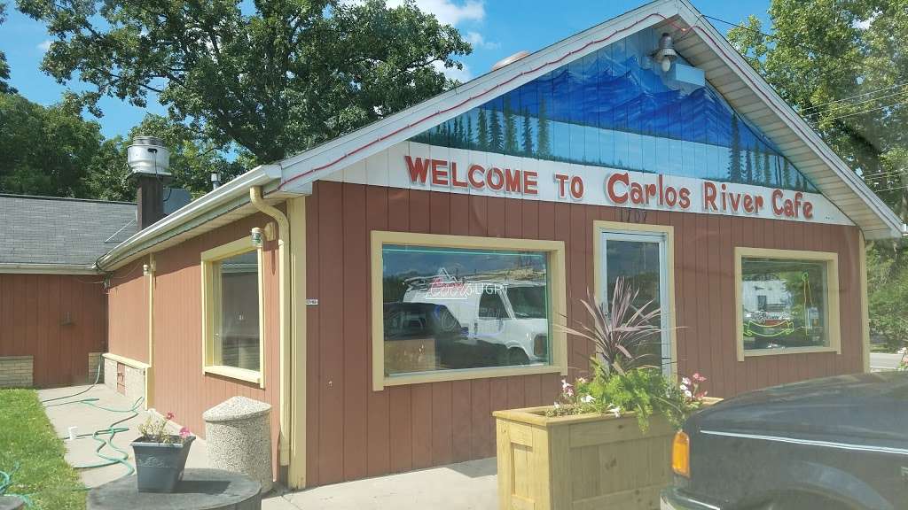 Carlos River Cafe | 1707 Nish Rd, Crystal Lake, IL 60012, USA | Phone: (815) 444-9024