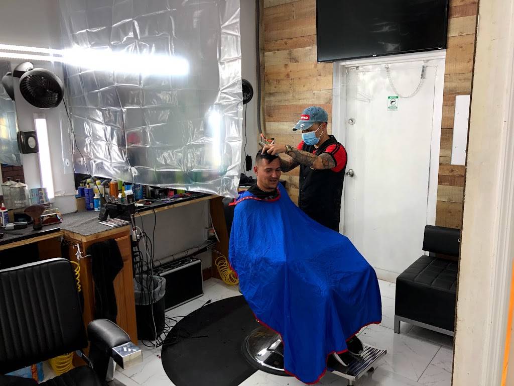 Las Estrellas Barbershop | 4311 W Waters Ave #201, Tampa, FL 33614, USA | Phone: (813) 403-3387