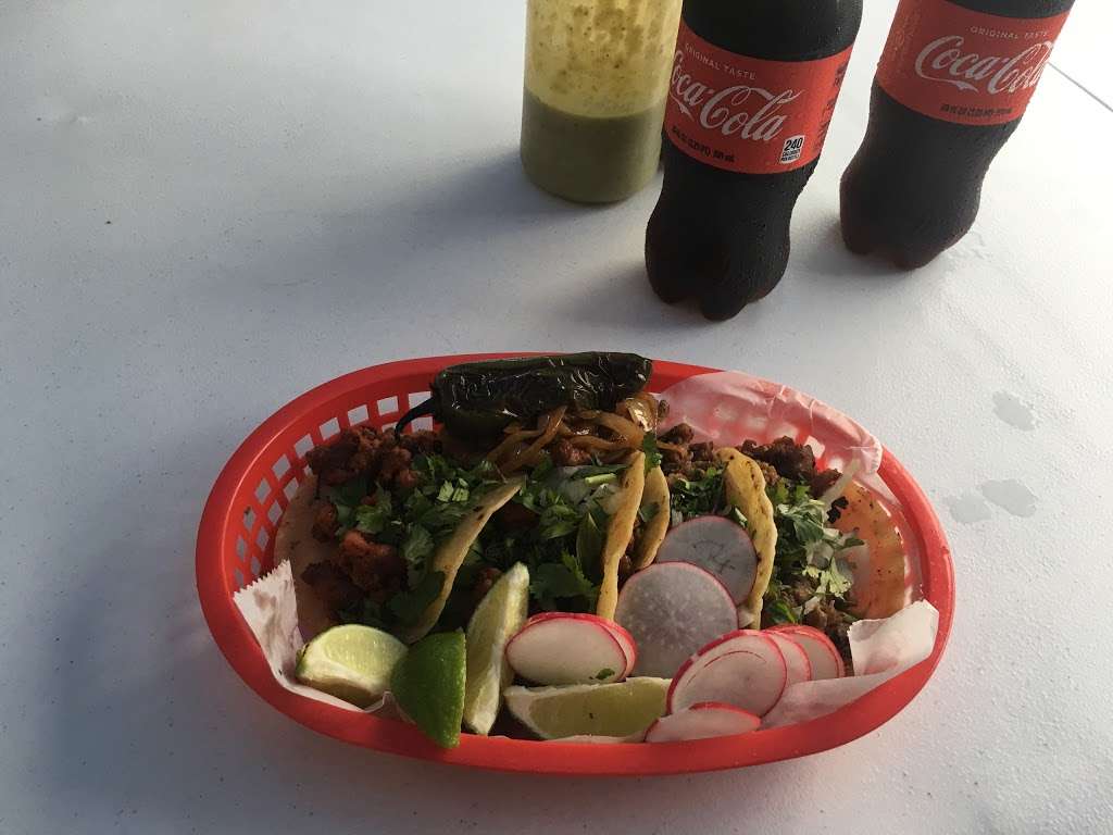 Tacomoquieres Authentic Mexican Food and Street Tacos. | 1810 Rock Springs Rd, Apopka, FL 32712 | Phone: (407) 412-1430