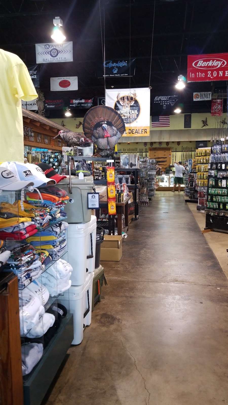 The Great Outdoors | 112 N Cherry St, Cherryville, NC 28021, USA | Phone: (704) 445-8848