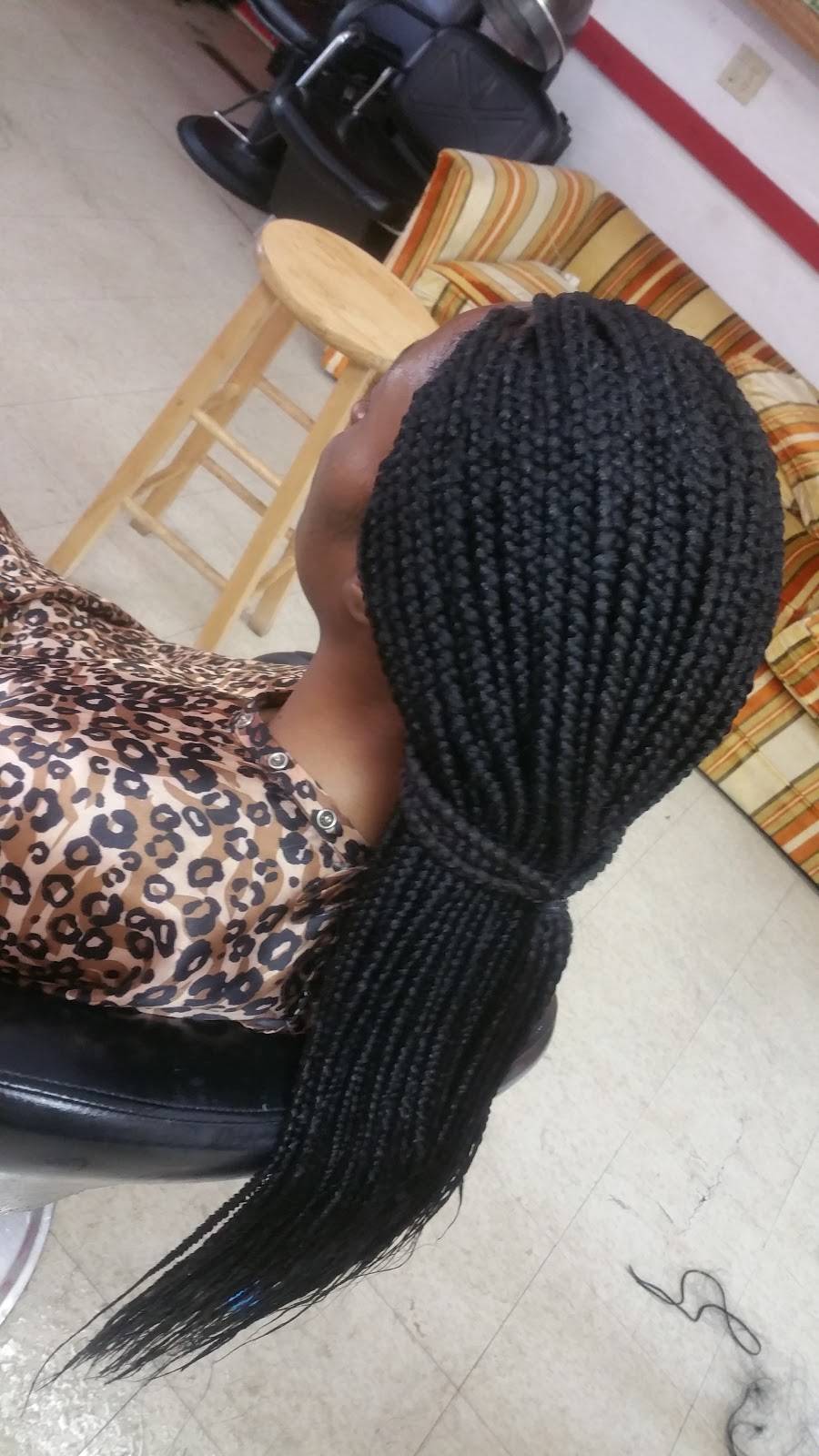 Alice African hair braiding | 16659 Broadway Ave, Maple Heights, OH 44137, USA | Phone: (216) 394-4234