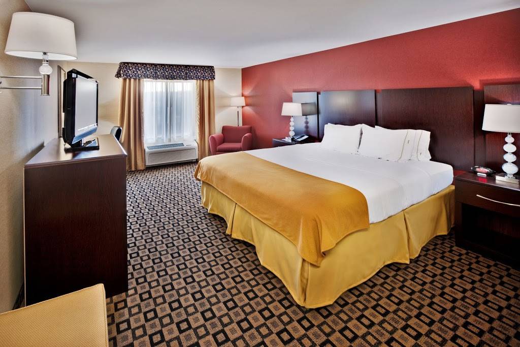 Holiday Inn Express & Suites Crawfordsville | 2506 N, Lafayette Ave, Crawfordsville, IN 47933 | Phone: (765) 323-4575