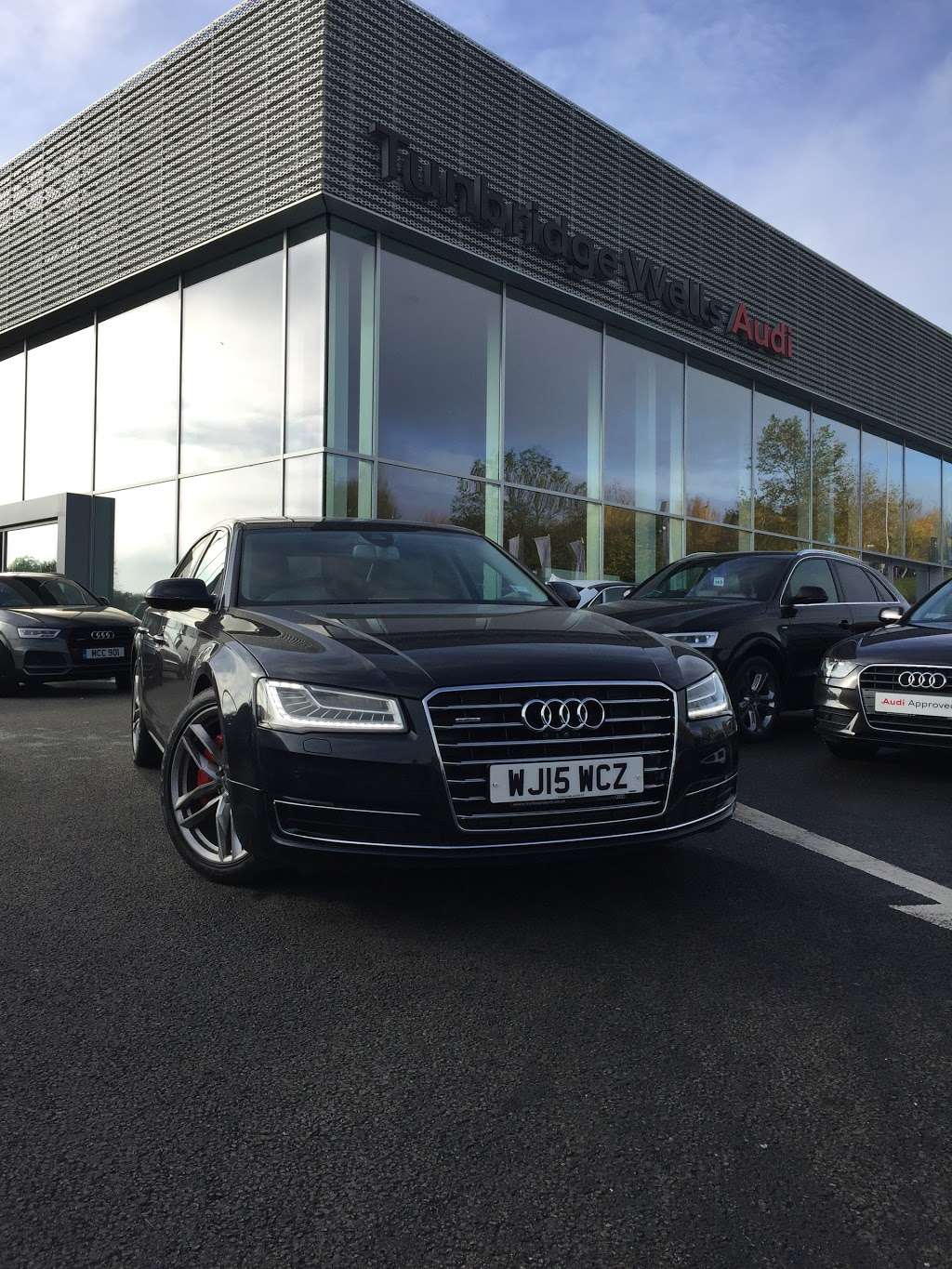 Tunbridge Wells Audi | 3 Dowding Way, Tunbridge Wells TN2 3UY, UK | Phone: 01892 703000