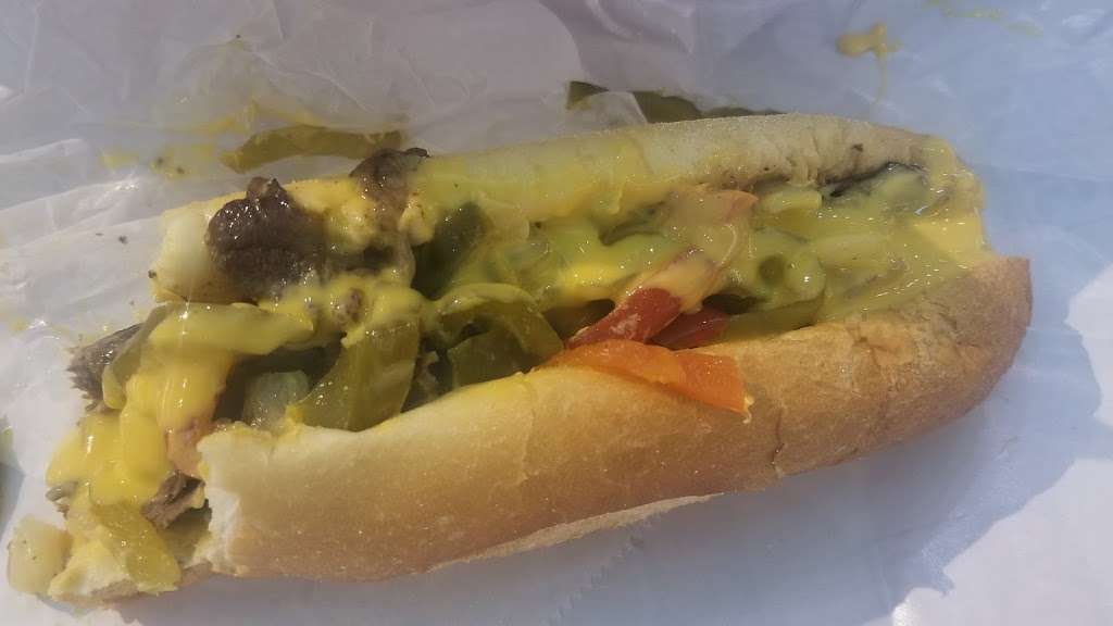 Genos Steaks | 8000 Essington Ave, Philadelphia, PA 19153, USA | Phone: (215) 492-9400