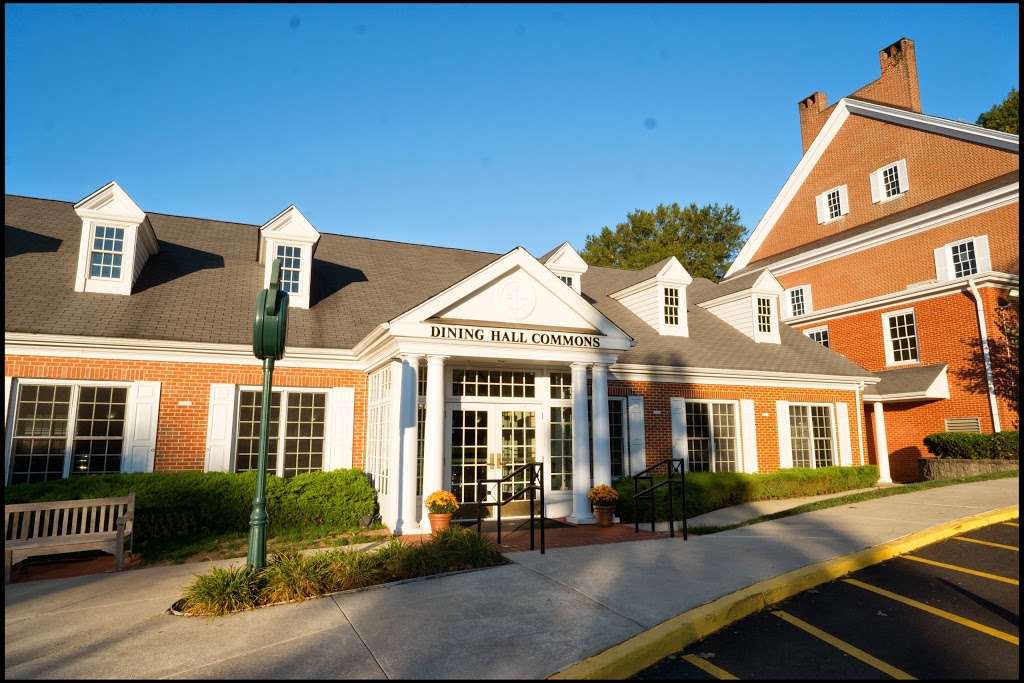 Moorestown Friends School | 110 E Main St, Moorestown, NJ 08057, USA | Phone: (856) 235-2900