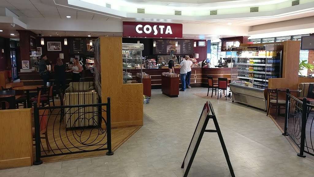Costa Coffee | Clacket Lane Motorway Service Area, Tatsfield, Westerham TN16 2ER, UK | Phone: 01959 565577
