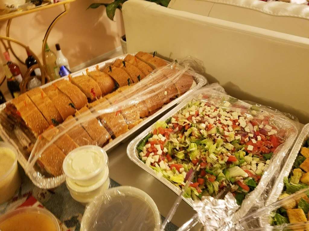 Three Bambinos | 385 Veterans Memorial Hwy, Smithtown, NY 11787, USA | Phone: (631) 543-0110