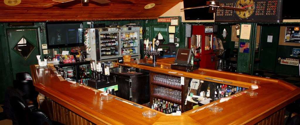 The Checkerboard Inn Bar & Restaurant | 385 Carverton Rd, Trucksville, PA 18708, USA | Phone: (570) 696-1648