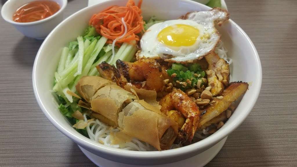 Kims Pho & Grill | 11550 Louetta Rd #100a, Houston, TX 77070 | Phone: (713) 380-0088