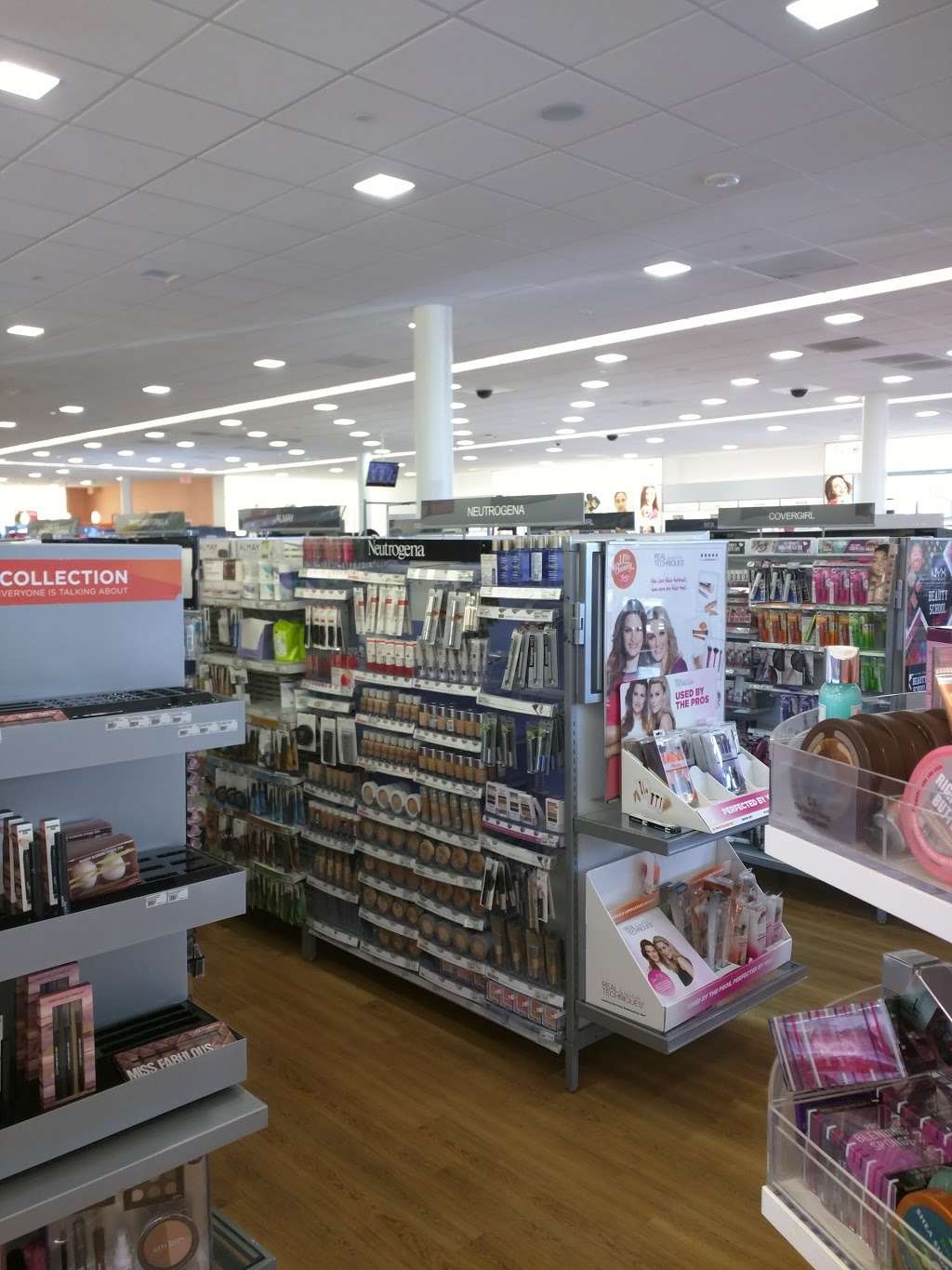 Ulta Beauty | 1513 Hawthorne Blvd, Redondo Beach, CA 90278, USA | Phone: (310) 303-3790