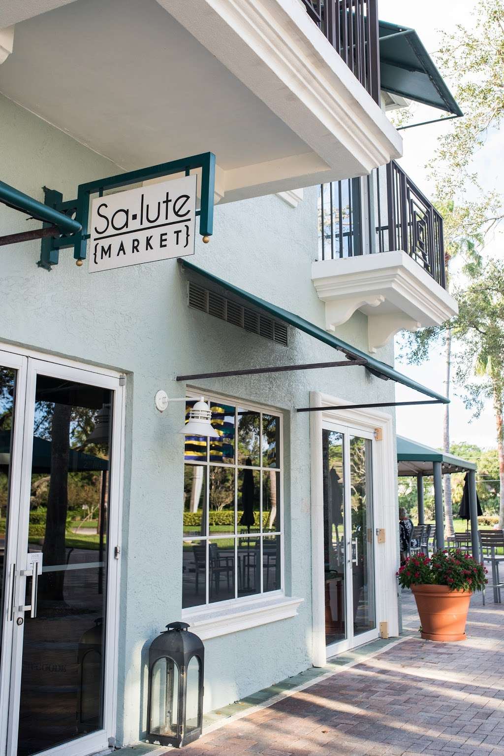 Salute Market | 5530 PGA Boulevard, Palm Beach Gardens, FL 33418 | Phone: (561) 425-5651