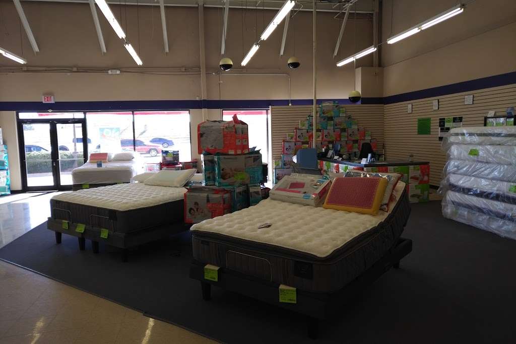 BMC Mattress Shawnee | 15810 G Shawnee Mission Parkway, Shawnee, KS 66217 | Phone: (913) 624-3319